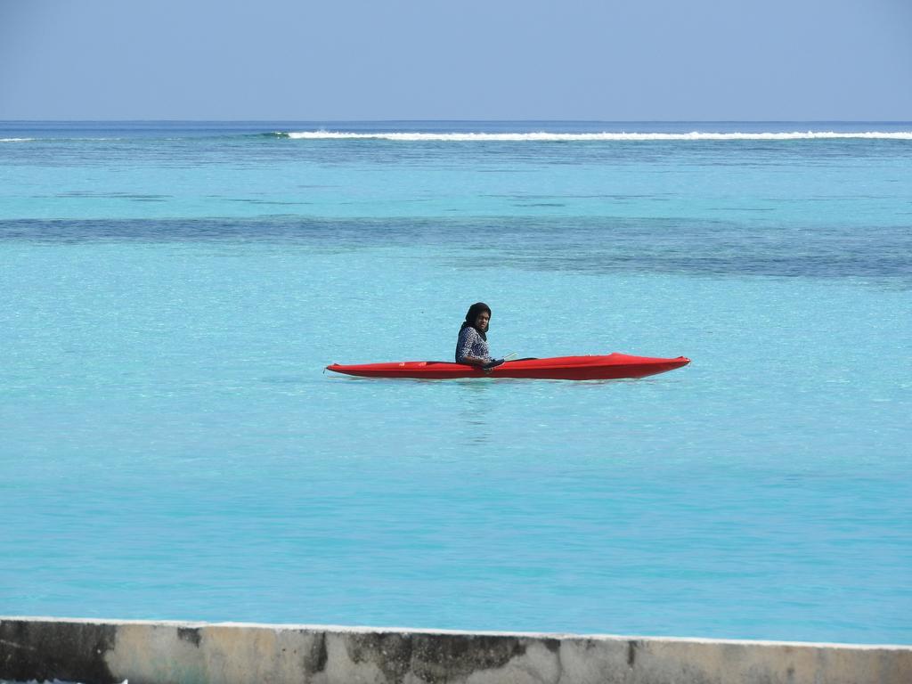 Natural Surf House Vandrehjem Himmafushi Eksteriør billede