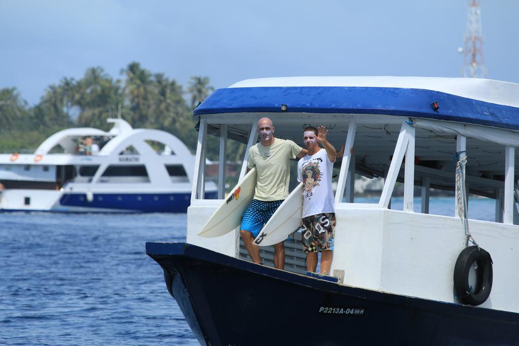 Natural Surf House Vandrehjem Himmafushi Eksteriør billede